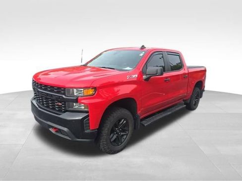 Used 2022 Chevrolet Silverado 1500 Custom Trail Boss w/ Safety Confidence Package AWD/4WD image 2