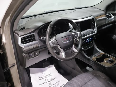 Used 2023 GMC Acadia SLE AWD/4WD image 16