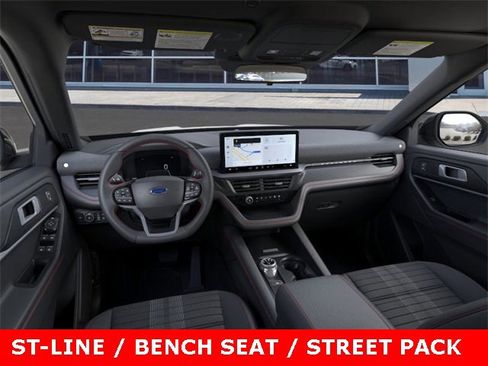 New 2025 Ford Explorer ST-Line w/ ST-Line Street Pack image 9