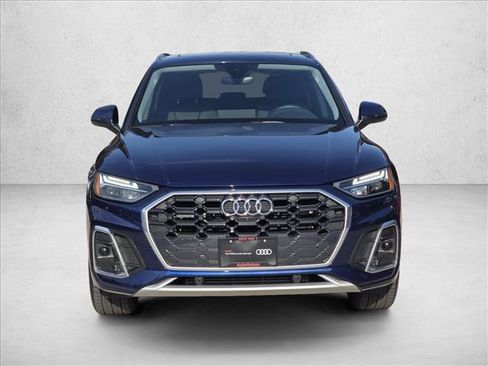 Certified 2024 Audi Q5 2.0T Premium Plus w/ Premium Plus Package AWD/4WD image 2