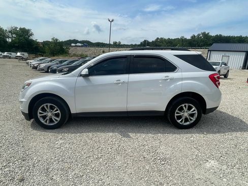 Used 2016 Chevrolet Equinox LT w/ Convenience Package FWD image 2