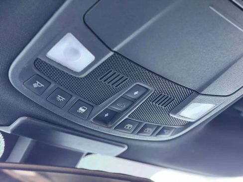 Used 2015 Ford F150 Platinum image 29