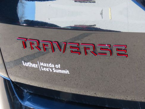 Used 2023 Chevrolet Traverse Premier w/ Redline Edition image 19