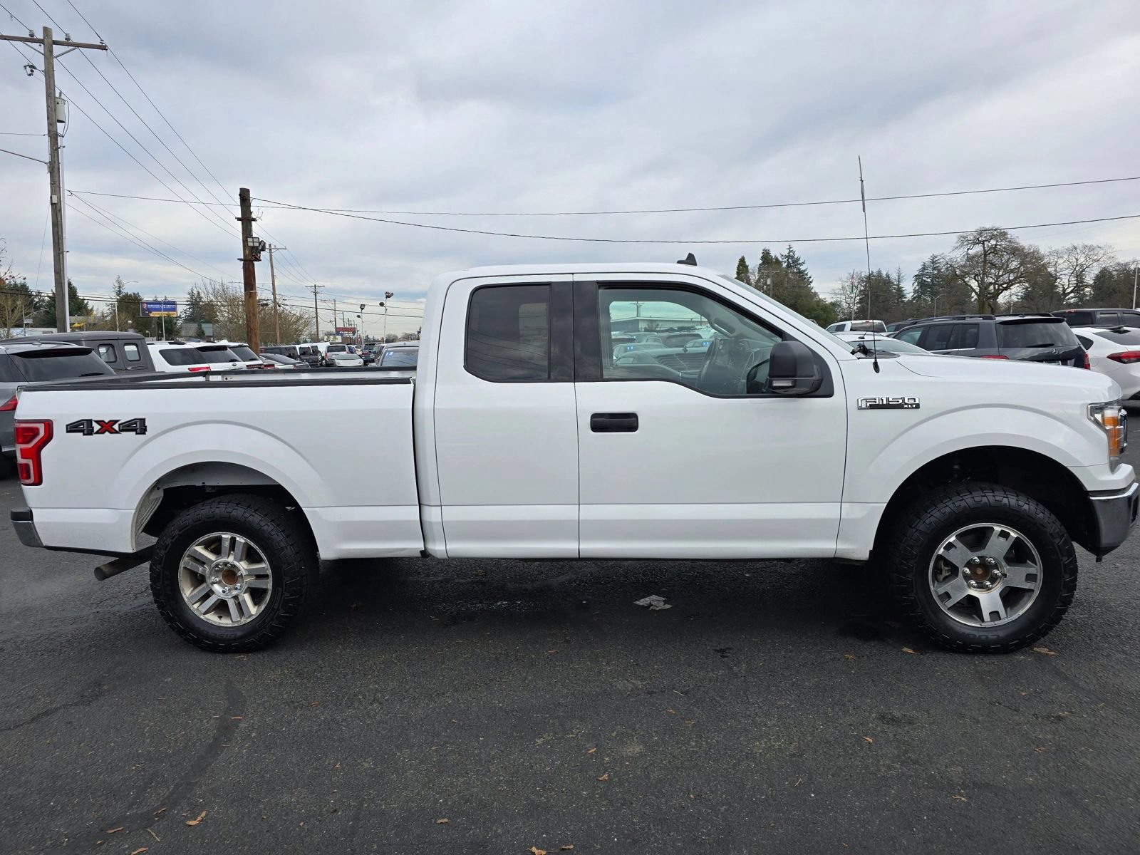Used 2019 Ford F150 XLT w/ Equipment Group 301A Mid AWD/4WD image 6