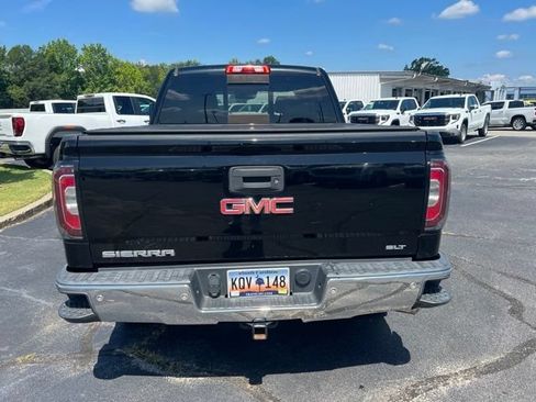 Used 2018 GMC Sierra 1500 SLT AWD/4WD image 4