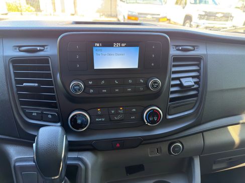 Used 2022 Ford Transit 250 Low Roof w/ Exterior Upgrade Package image 28