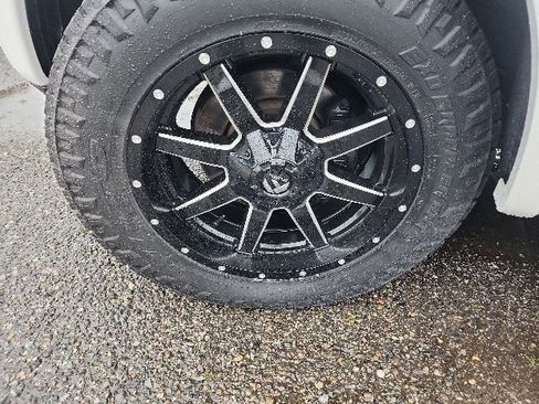 Used 2019 Ford F150 Limited image 16