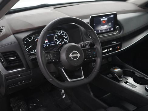 Used 2023 Nissan Rogue SV w/ SV Premium B Package AWD/4WD image 22
