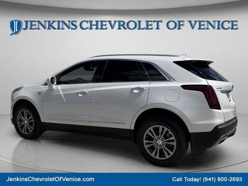 Used 2020 Cadillac XT5 Premium Luxury FWD image 8