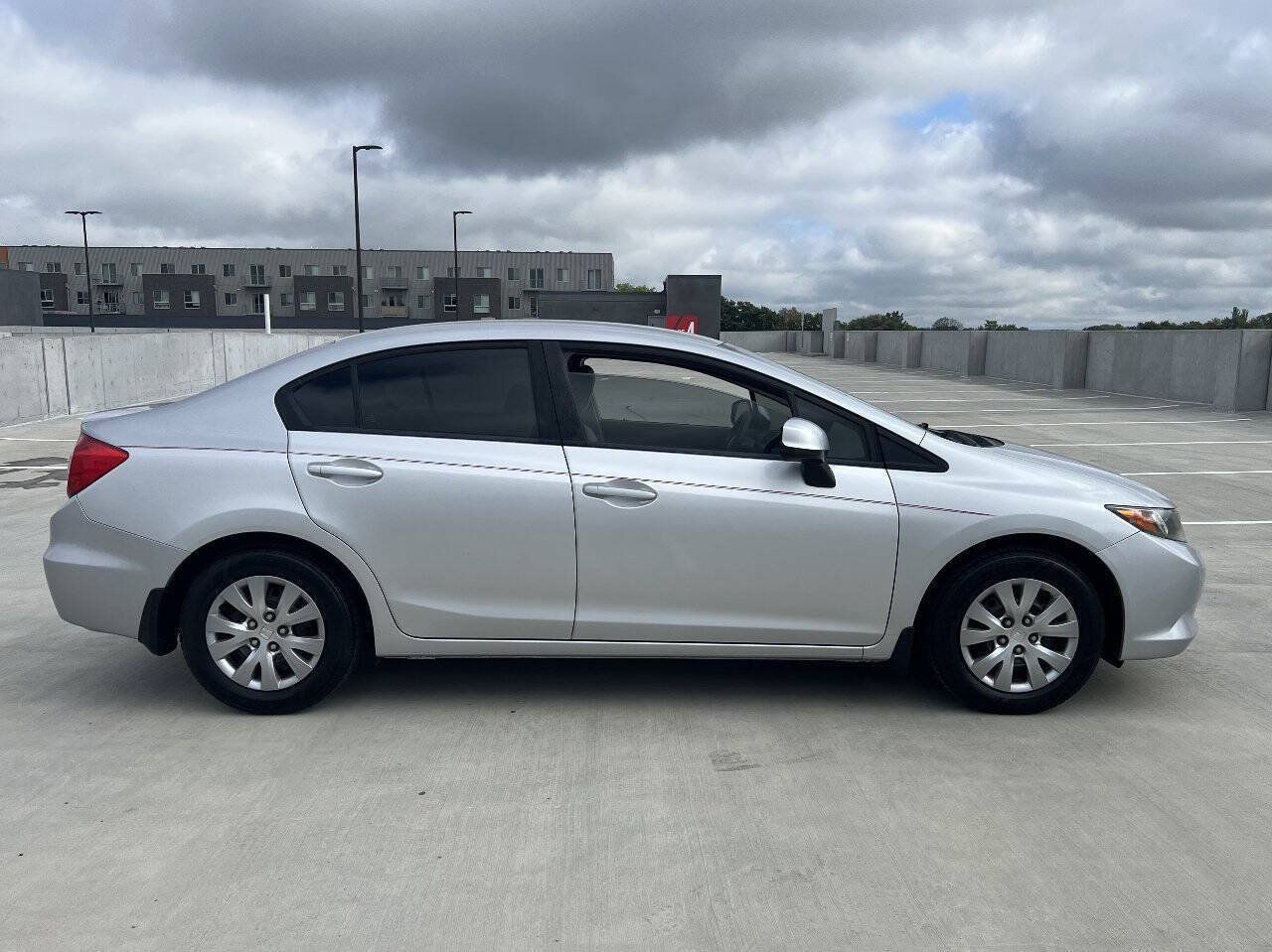 Used 2012 Honda Civic LX image 4
