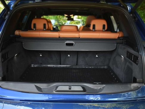 Used 2021 BMW X5 xDrive40i w/ Premium Package image 6