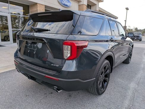 Certified 2024 Ford Explorer ST-Line w/ Class IV Trailer Tow Package image 5