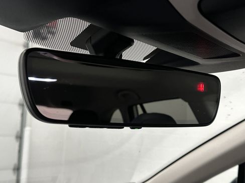 Certified 2025 Subaru Outback Onyx Edition image 33