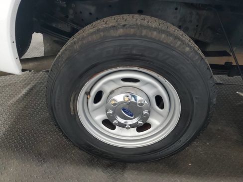 Used 2014 Ford F350 XL image 14