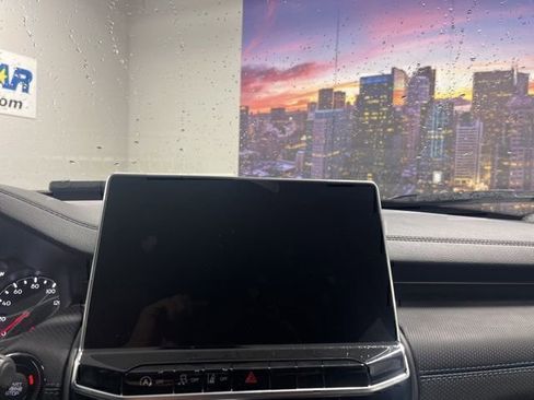 New 2026 Jeep Compass Latitude image 13