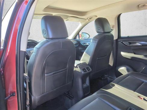 Used 2022 Buick Envision Essence w/ Technology Package I image 17