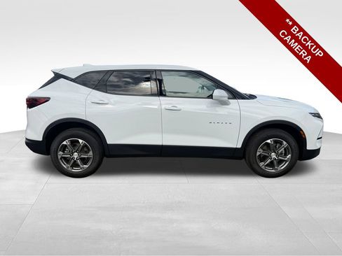 Used 2023 Chevrolet Blazer LT w/ Driver Confidence Package AWD/4WD image 8
