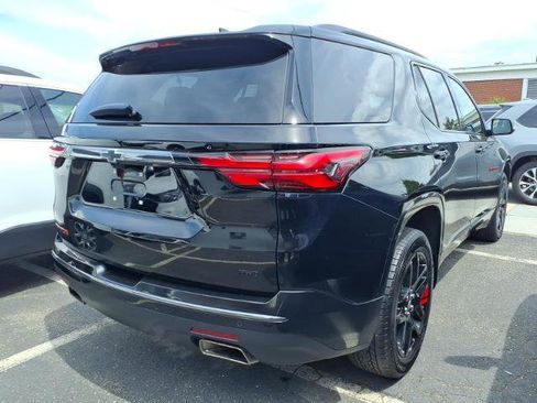 Used 2023 Chevrolet Traverse Premier w/ Redline Edition AWD/4WD image 5