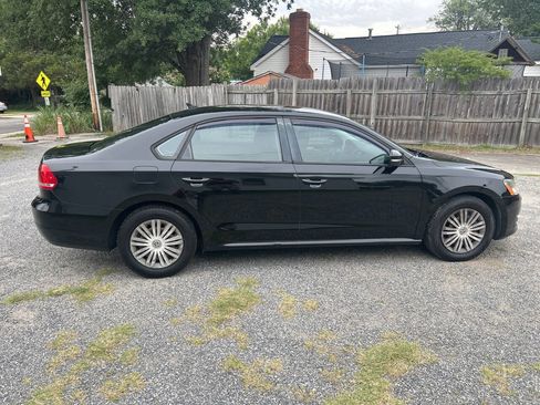 Used 2014 Volkswagen Passat 2.5 S FWD image 5