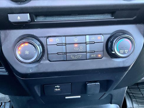 Used 2016 Ford F150 XL w/ Equipment Group 101A Mid image 32