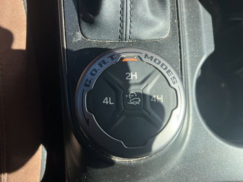 Used 2021 Ford Bronco Outer Banks image 13