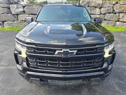 Used 2024 Chevrolet Silverado 1500 RST w/ Z71 Off-Road Package AWD/4WD image 8