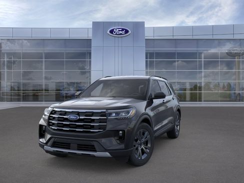 New 2026 Ford Explorer Active w/ Active Comfort Package AWD/4WD image 2