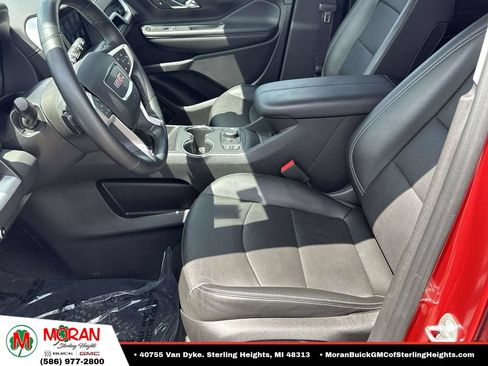 Certified 2023 GMC Terrain SLT w/ LPO, Floor Liner Package AWD/4WD image 19