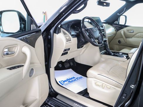 Used 2022 INFINITI QX80 Sensory w/ Cargo Package RWD image 3