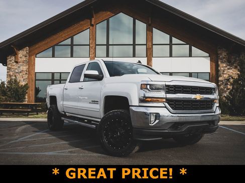 Used 2017 Chevrolet Silverado 1500 LT image 1