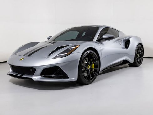 Used 2024 Lotus Emira First Edition image 9