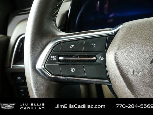 Used 2025 Chevrolet Tahoe LT AWD/4WD image 10