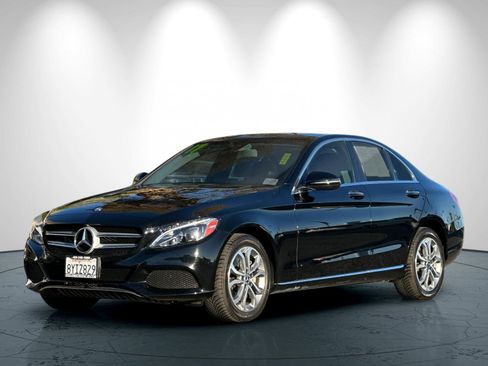 Used 2017 Mercedes-Benz C 300 4MATIC Sedan image 8