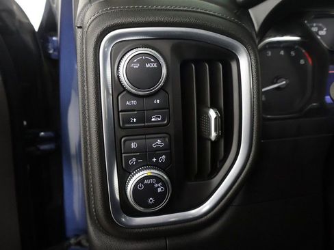 Used 2020 GMC Sierra 1500 Elevation w/ Elevation Value Package AWD/4WD image 32