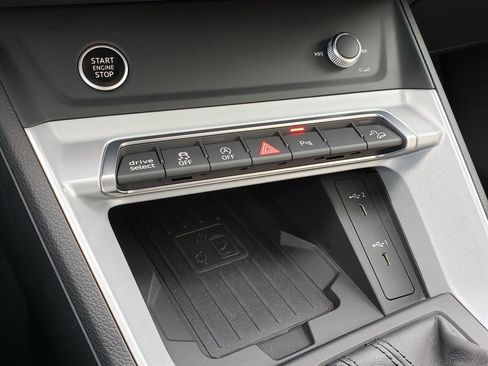 Used 2023 Audi Q3 2.0T Premium Plus w/ Premium Plus Package image 24