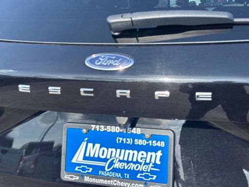 Used 2024 Ford Escape ST-Line AWD/4WD image 12