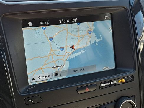 Used 2019 Ford Explorer XLT w/ Equipment Group 202A image 19