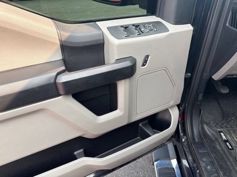 Used 2021 Ford F250 XL w/ STX Appearance Package AWD/4WD image 10