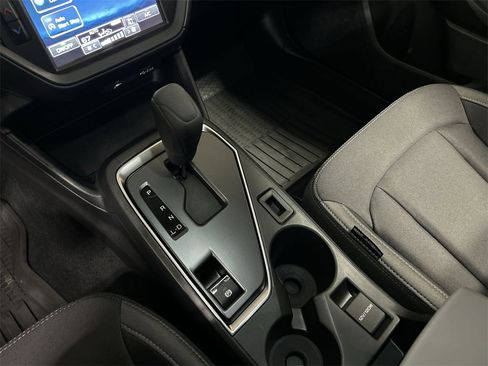 Certified 2025 Subaru Impreza 2.0i image 22