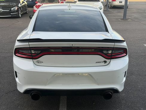 Used 2018 Dodge Charger SRT Hellcat w/ Harman/Kardon Audio Group RWD image 9