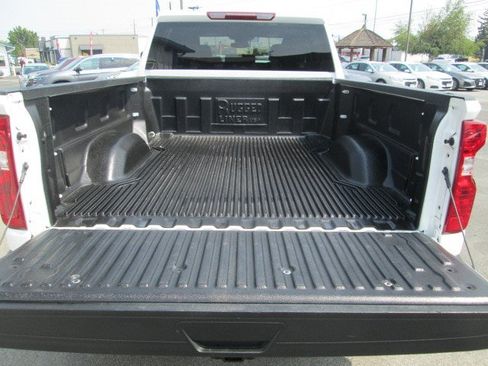 Used 2025 Chevrolet Silverado 2500 LT w/ Convenience Package AWD/4WD image 7