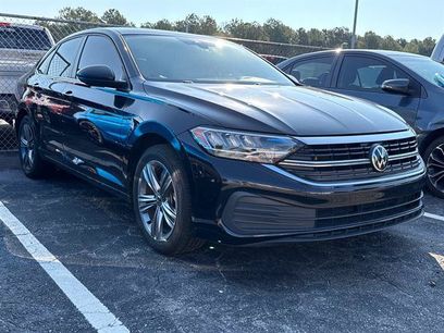 Used 2023 Volkswagen Jetta SE
