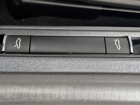 Certified 2023 Porsche 718 Boxster image 27