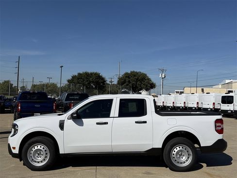 New 2025 Ford Maverick XL image 26