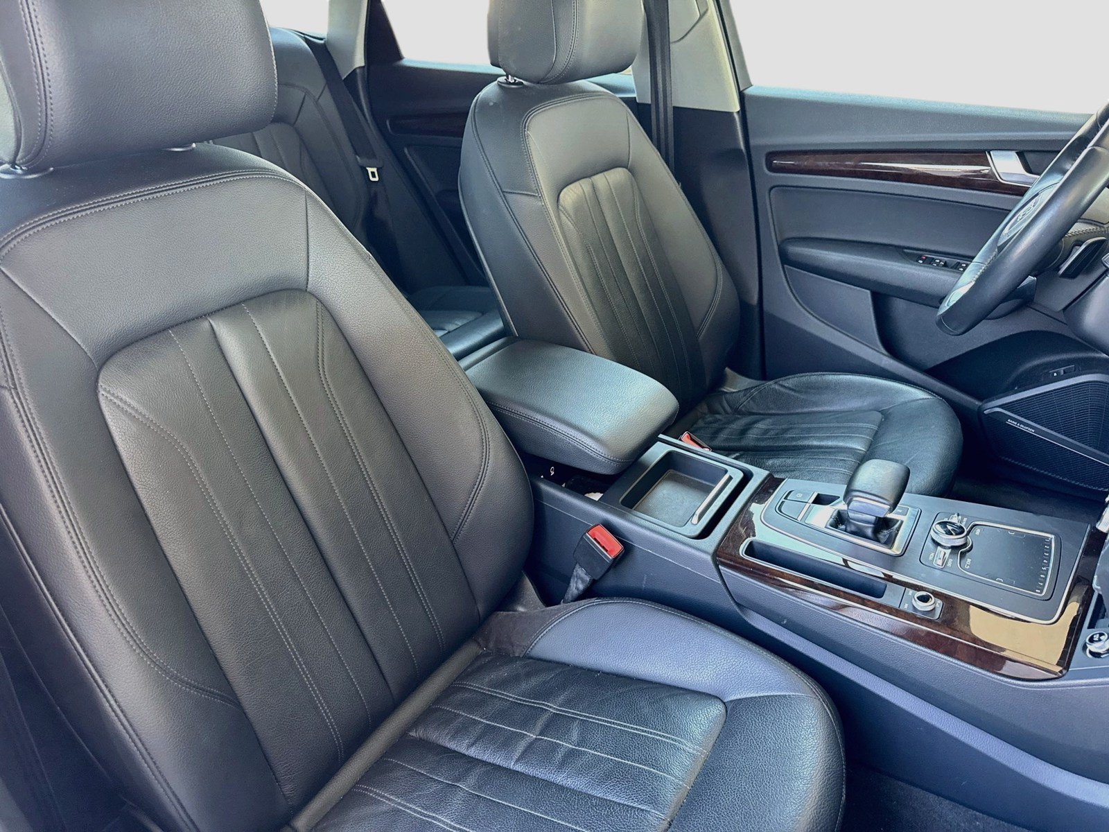 Used 2018 Audi Q5 2.0T Premium Plus w/ Premium Plus Package AWD/4WD image 21