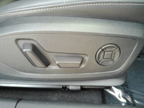 Used 2023 Audi A3 2.0T Premium w/ Convenience Package image 23