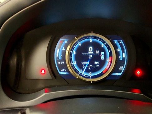 Used 2018 Lexus IS 300 F Sport w/ F Sport Package image 15