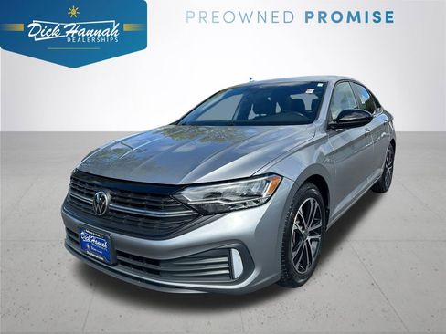 Used 2024 Volkswagen Jetta Sport FWD image 1