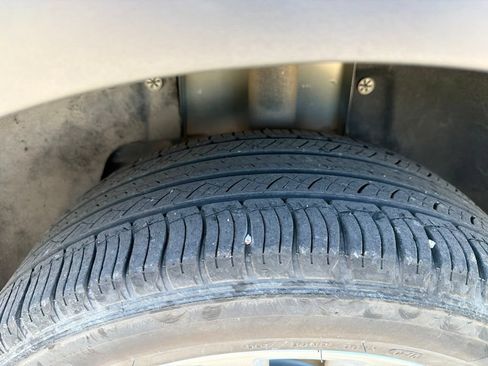 Used 2016 Ford Escape Titanium AWD/4WD image 11