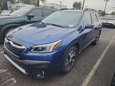 Used 2020 Subaru Outback Limited AWD/4WD image 1